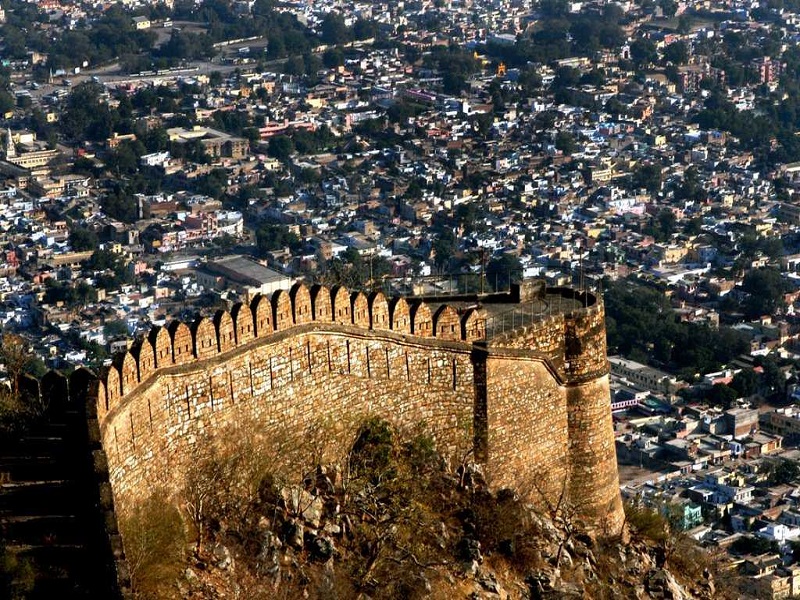 Neemrana-places-to-visit-images