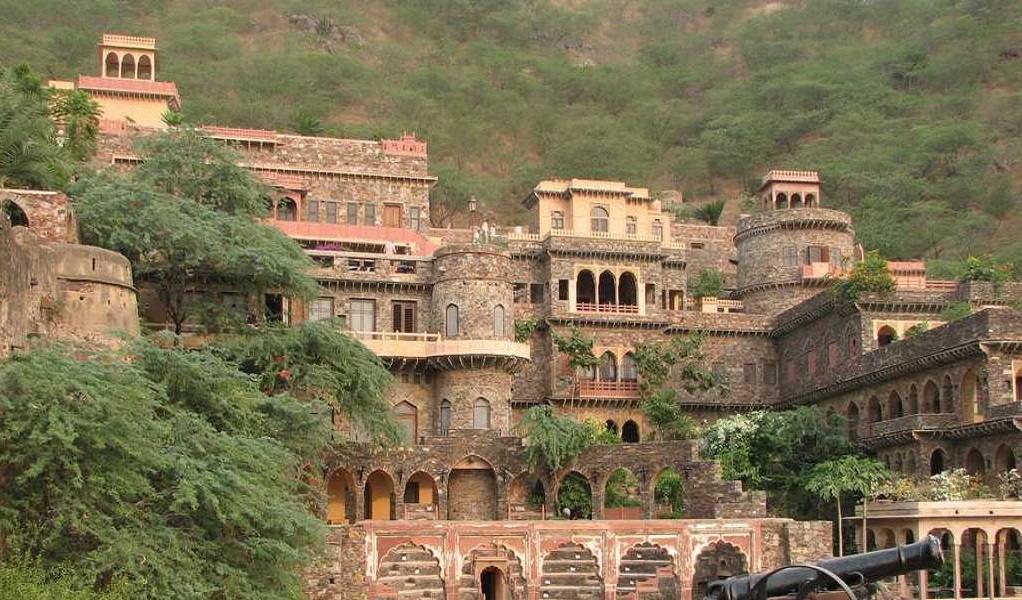 Neemrana-places-to-visit-images