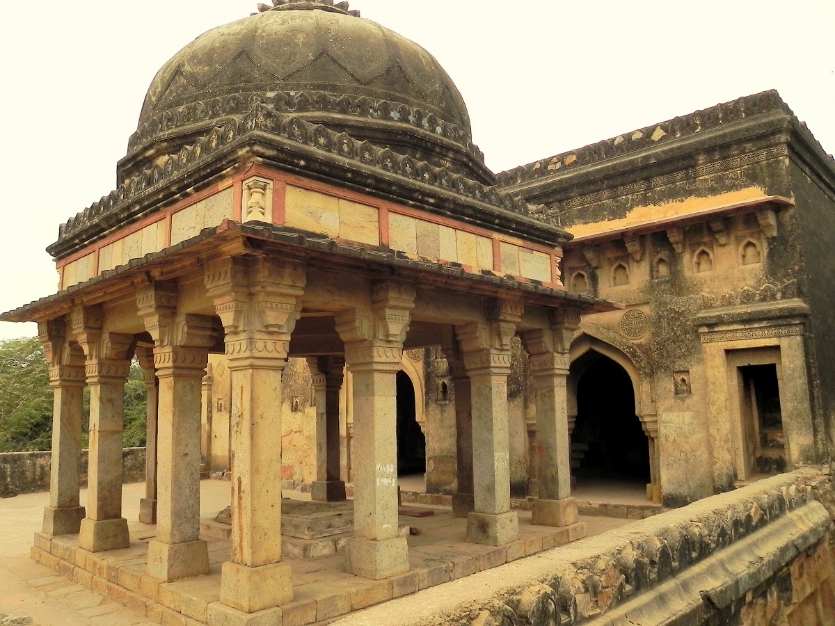 Mehrauli Archaeological Park 