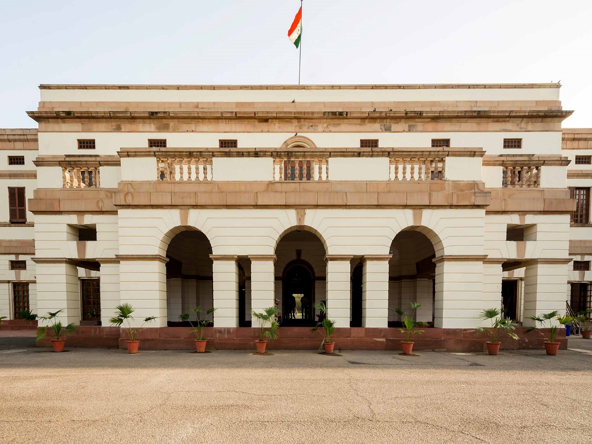 Teen Murti Bhavan (Nehru House) and Nehru Planetarium