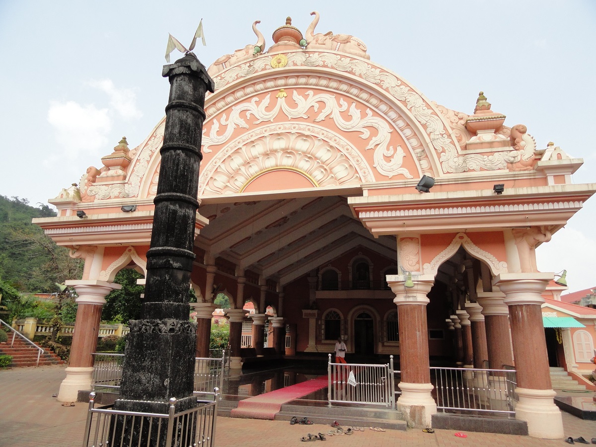 Shri Mahalaxmi Temple - Bandora