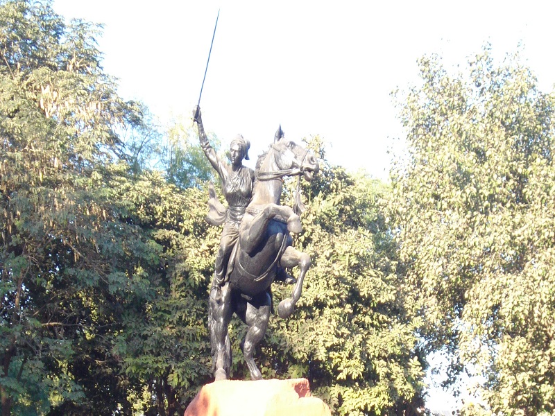  Samadhi Of Rani Lakshmi Bai 