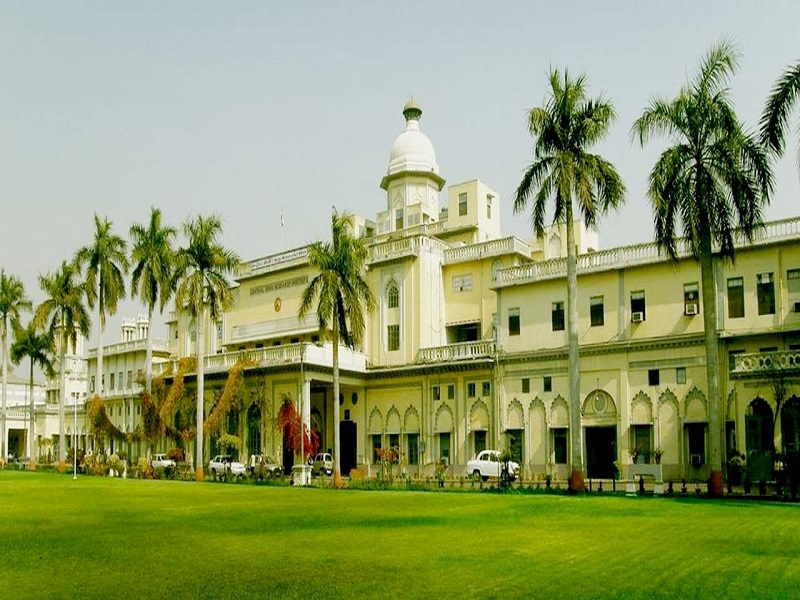 Chattar Manzil 