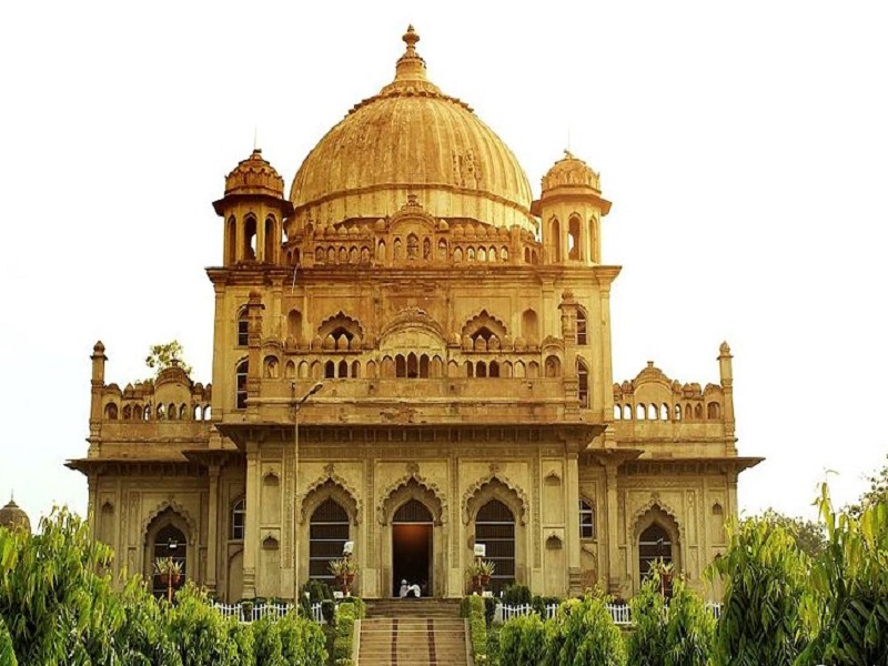 Begum Hazrat Mahal Park