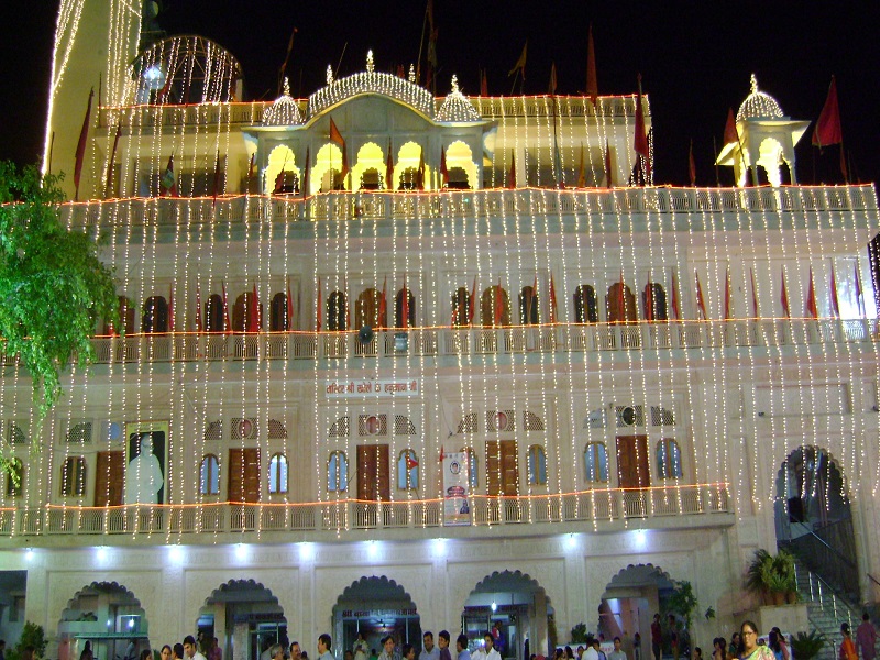 Khole Ke Hanuman Ji Temple