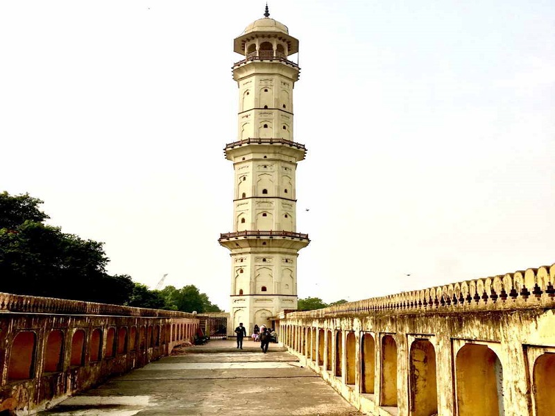 Sargasuli Tower 