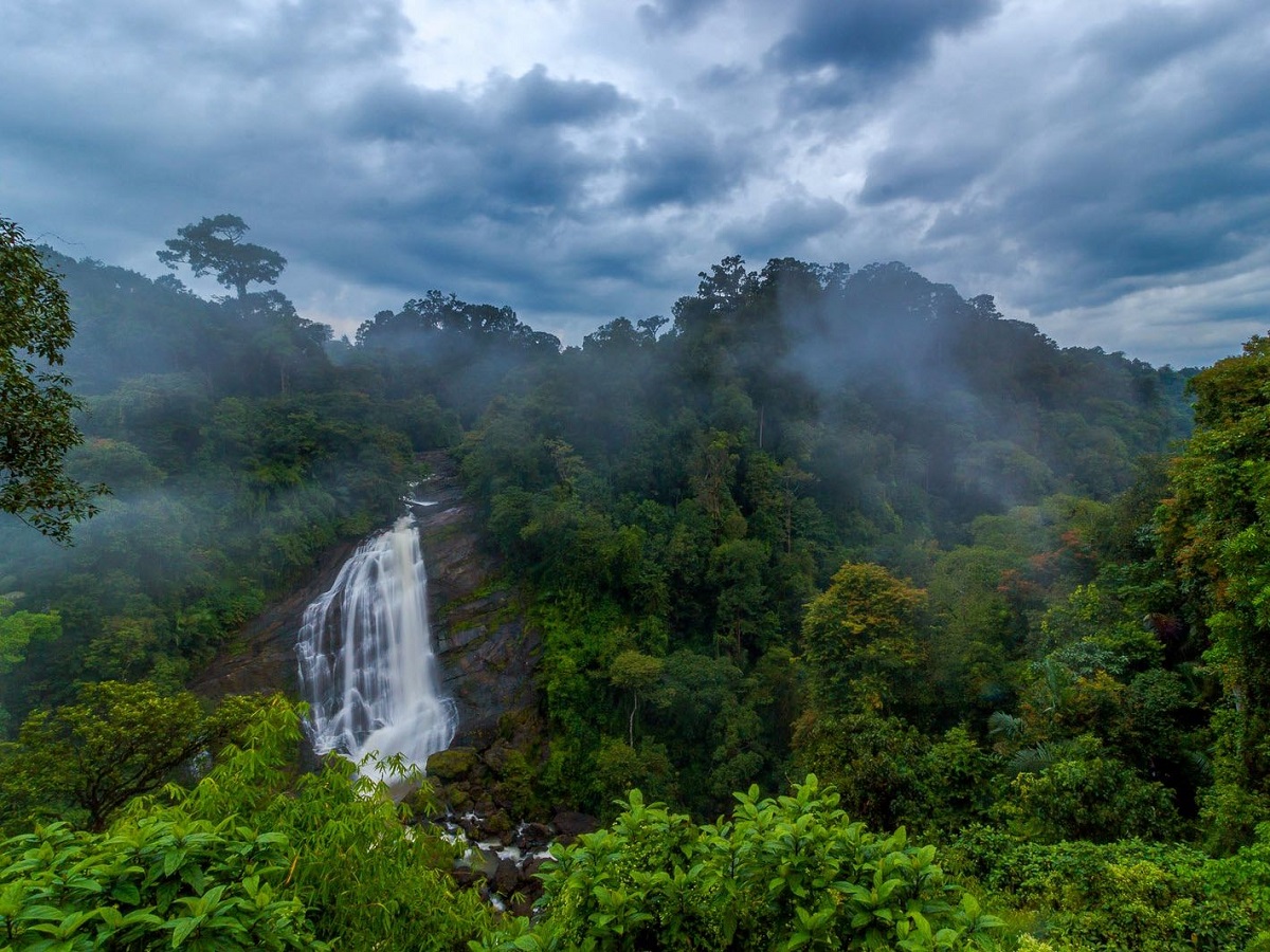 Atukkad Waterfalls