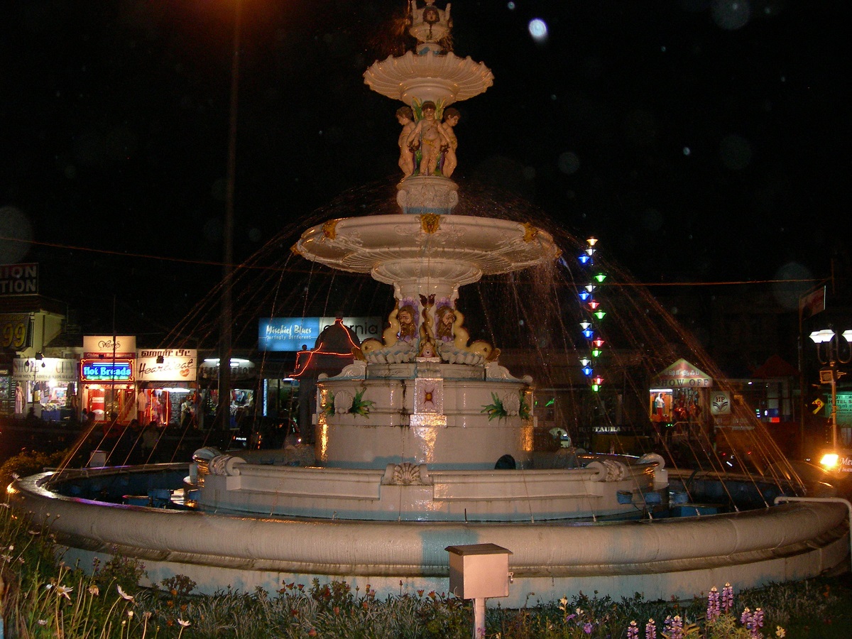  Adam's Fountain 
