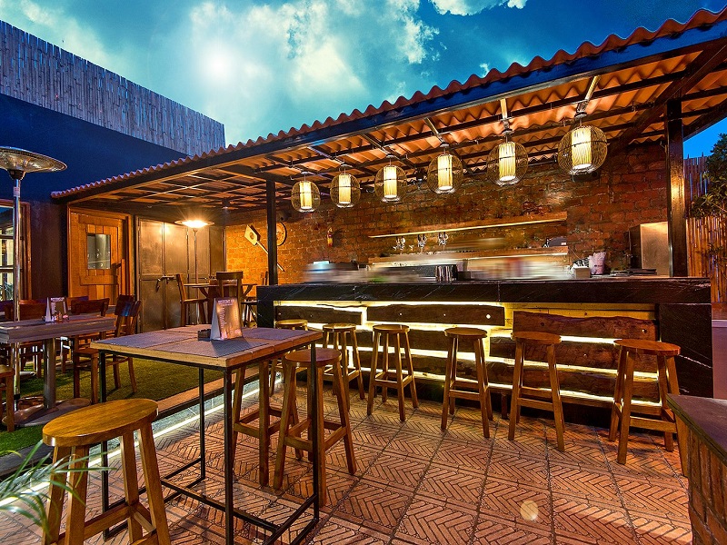 Striker Pub & Brewery 