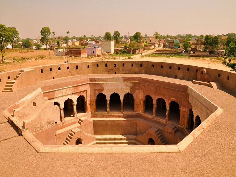 Farrukh Nagar Fort 