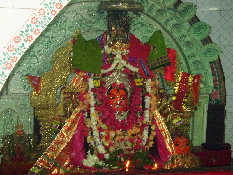 Maa Mahuri Kalua