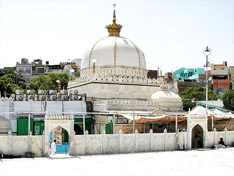 Akbari Masjid 