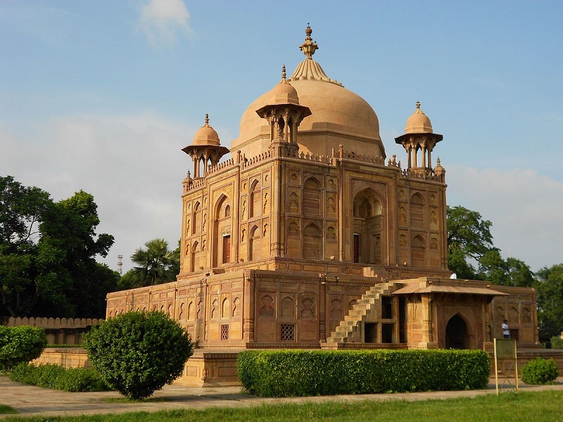 Khusro Bagh 