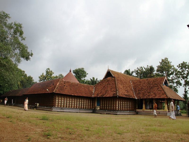 Thirikkakara Vamanamoorthy Temple 