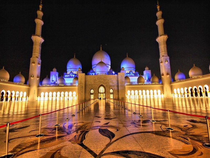 Thousand Lights Mosque 