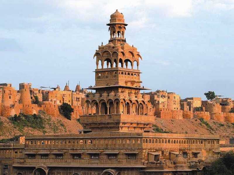 Tazia Tower and Badal Palace 