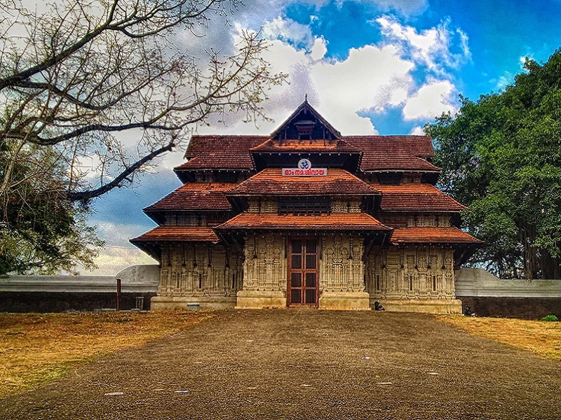 Vadakkunnathan Temple 