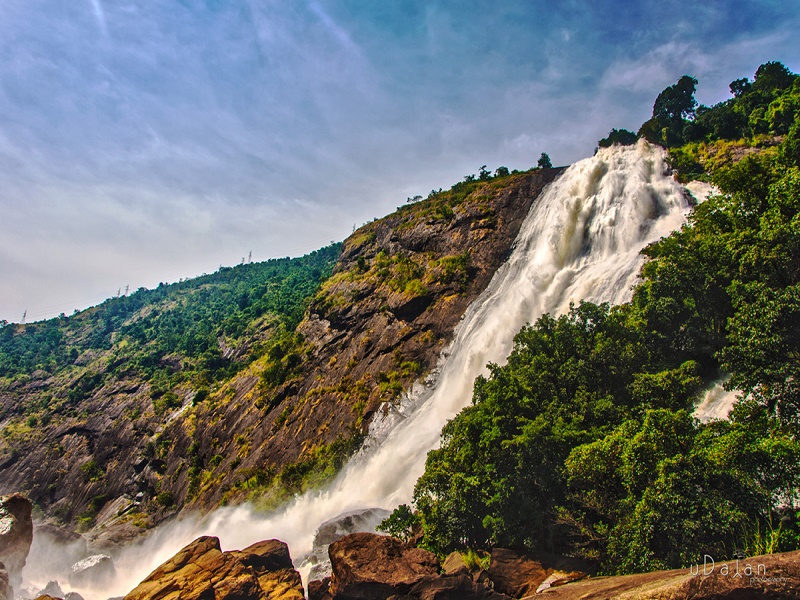 Duduma Waterfalls 