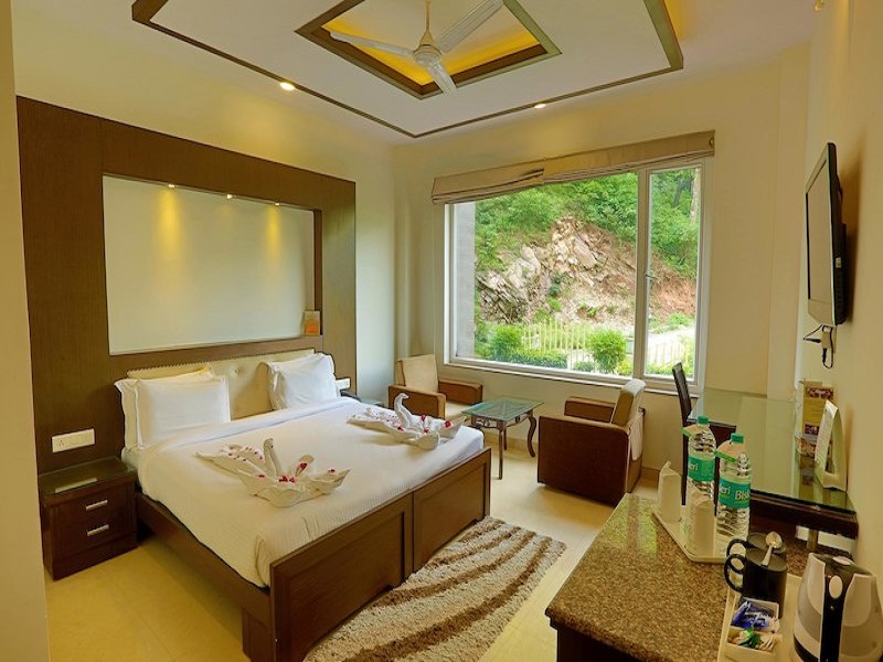  The Grand Shiva Resort &...
