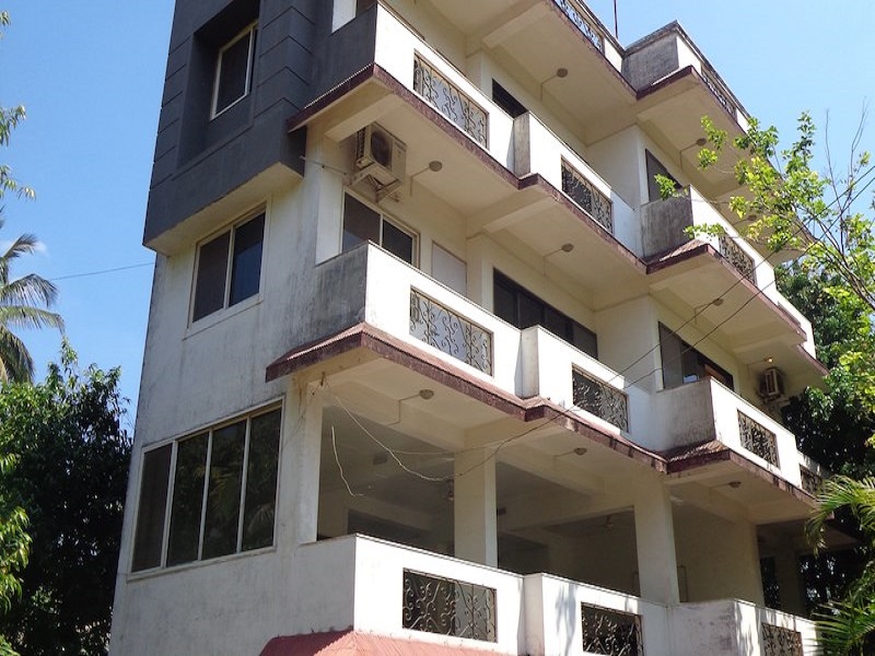  Seasons Motels NX 1BHK