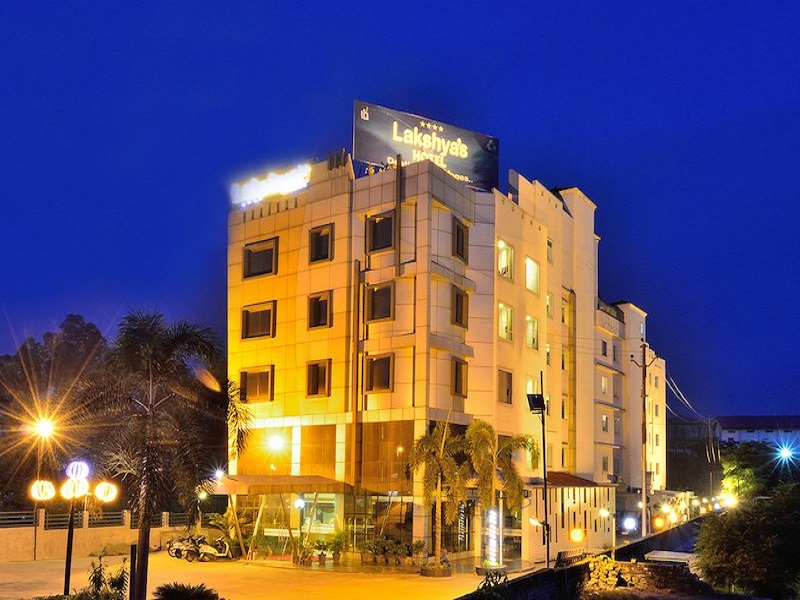  Lakshya's Hotel