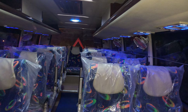 27 Seater Luxury Coach hire in Delhi