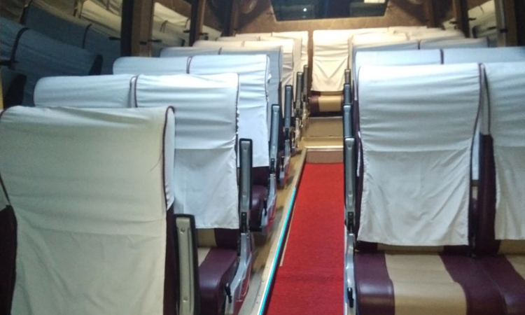 27 Seater Luxury Coach hire in Delhi