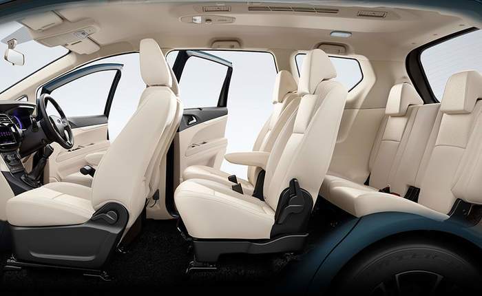 Marazzo hire in Delhi