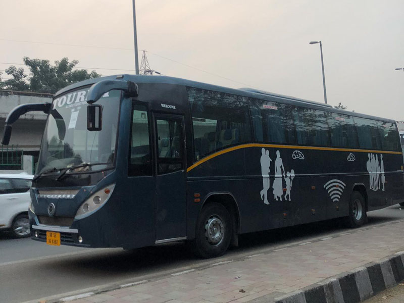 53 seater Multi Axle Volvo Luxury coach  hire in Delhi